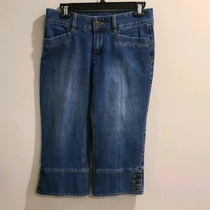 Michael Kors Denim crops w/ button details on legs